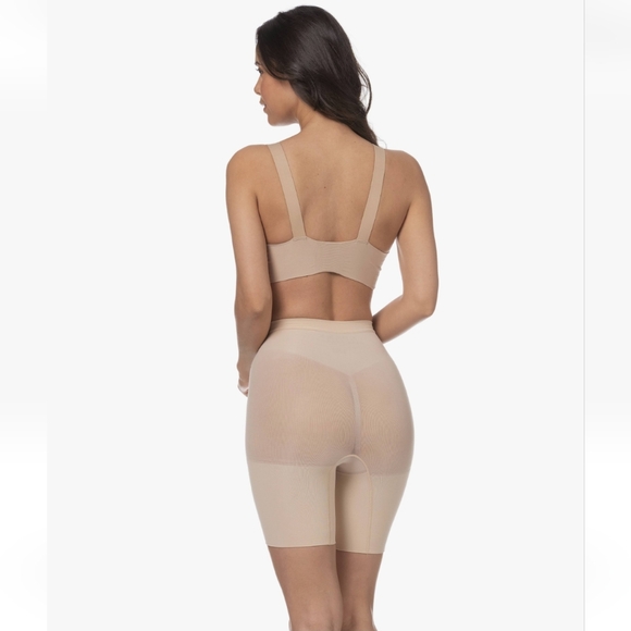 Spanx Power Short - 1X - Picture 3 of 8